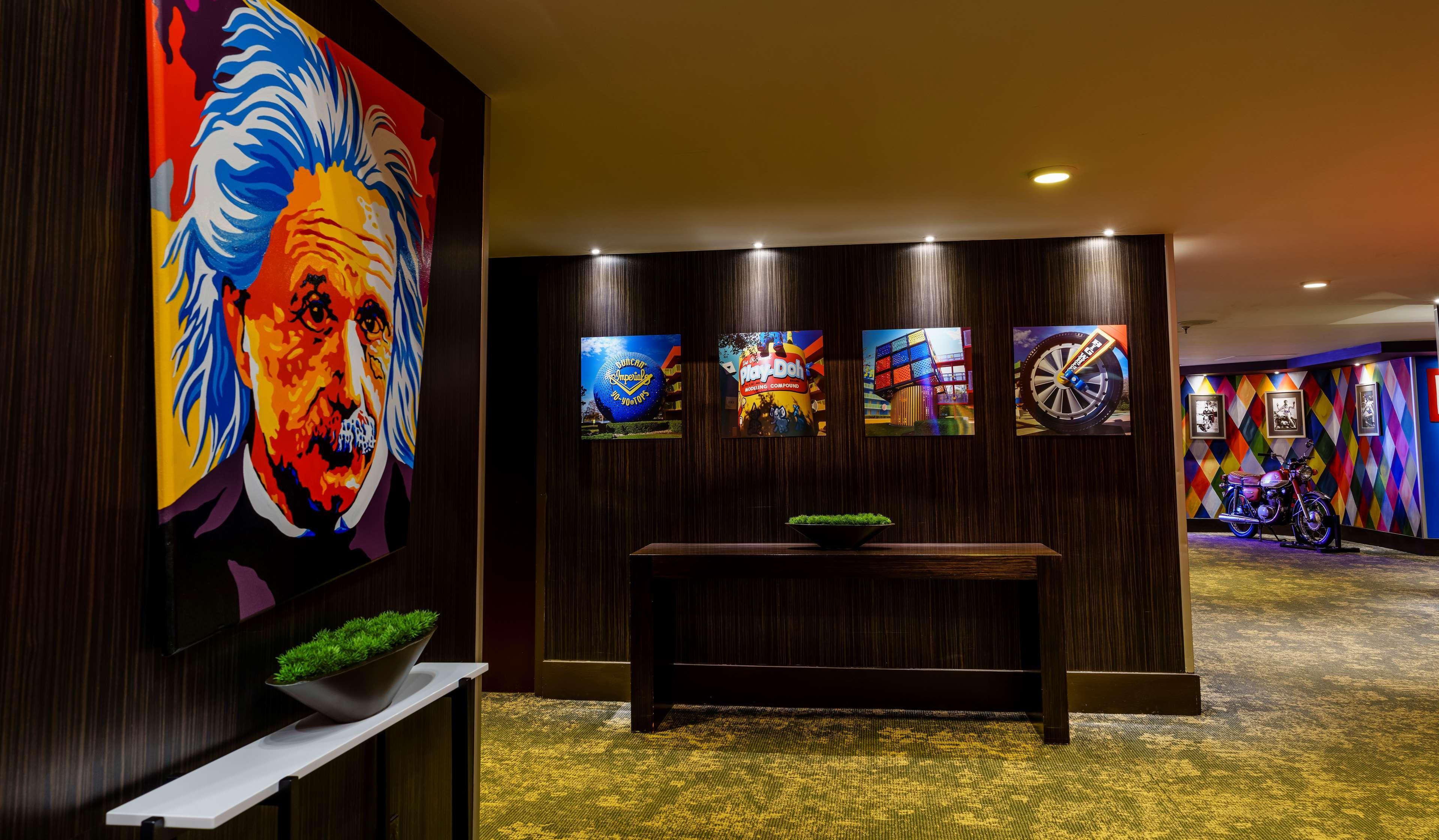 The Verve Boston Natick, Tapestry Collection By Hilton Esterno foto