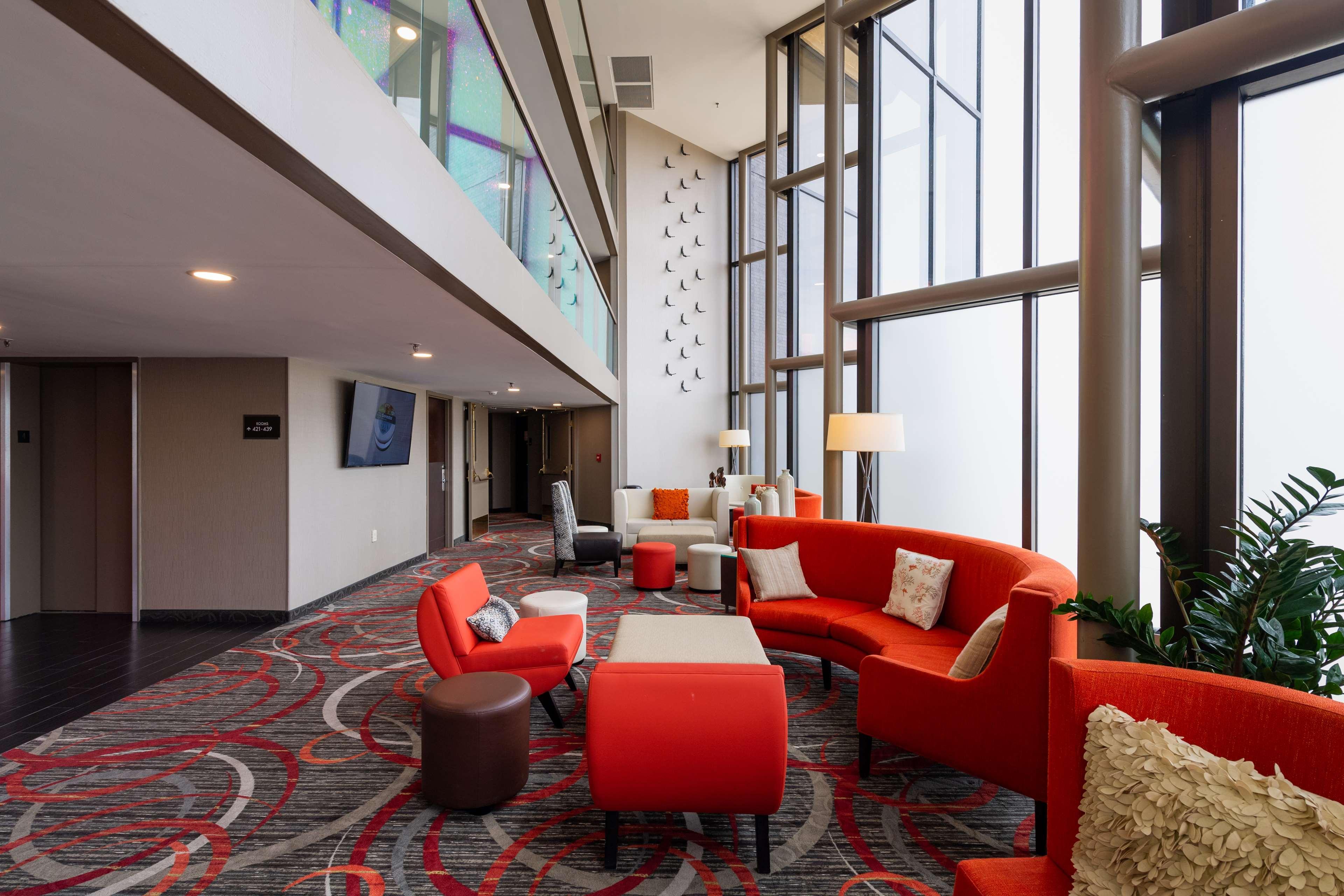 The Verve Boston Natick, Tapestry Collection By Hilton Esterno foto