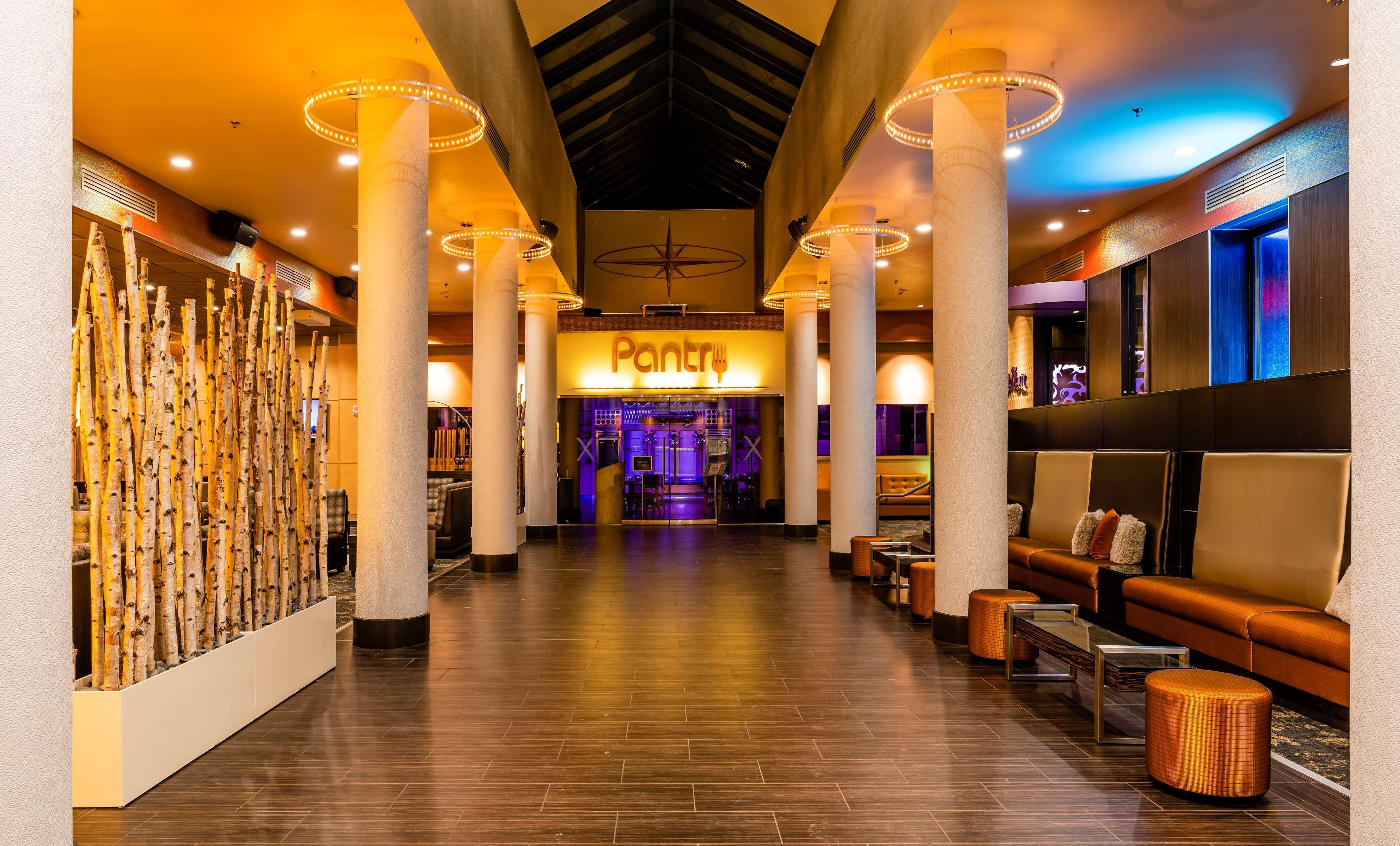 The Verve Boston Natick, Tapestry Collection By Hilton Esterno foto